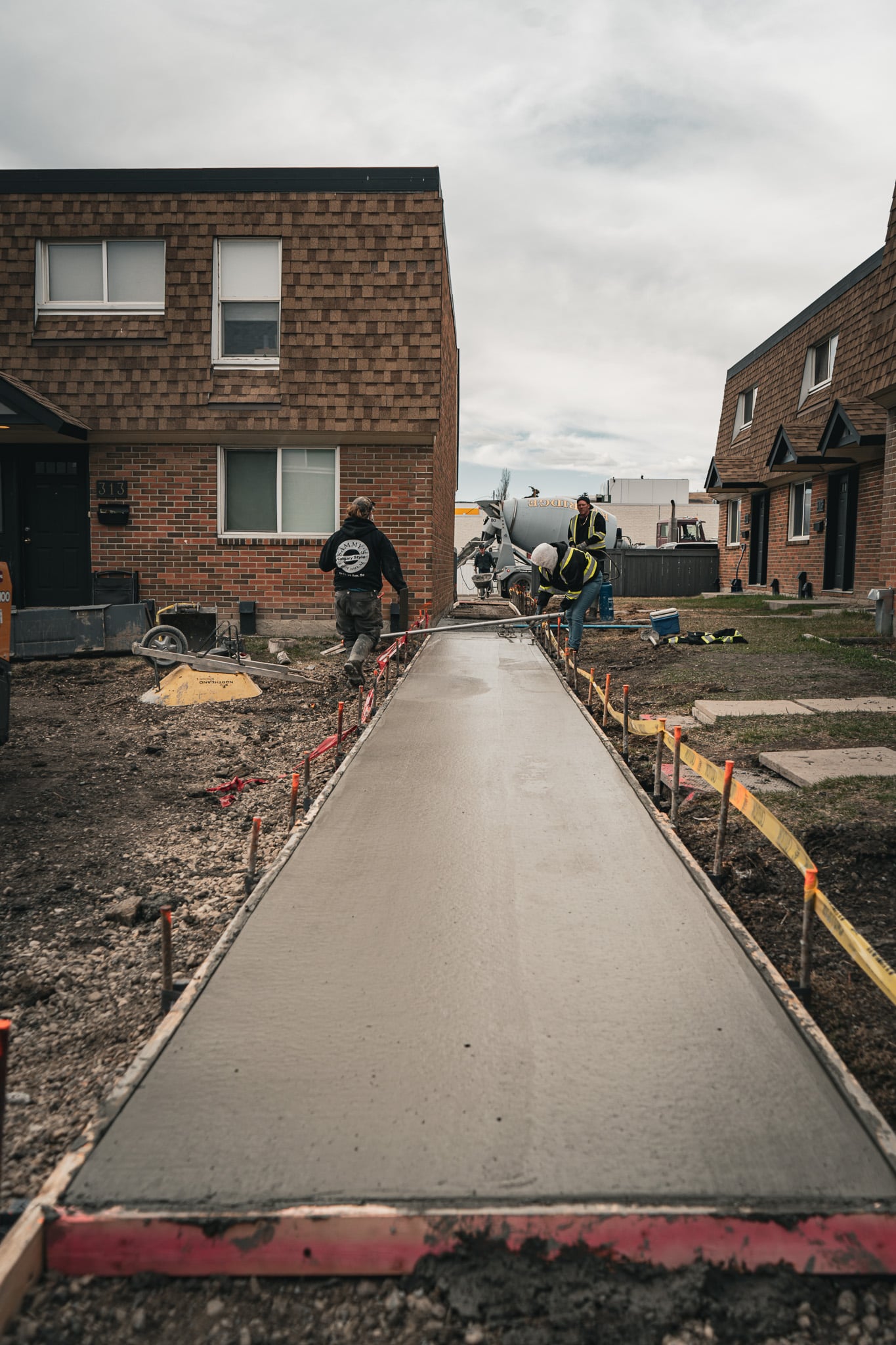 Concrete Sidewalks in Calgary by Kinsmen Consulting